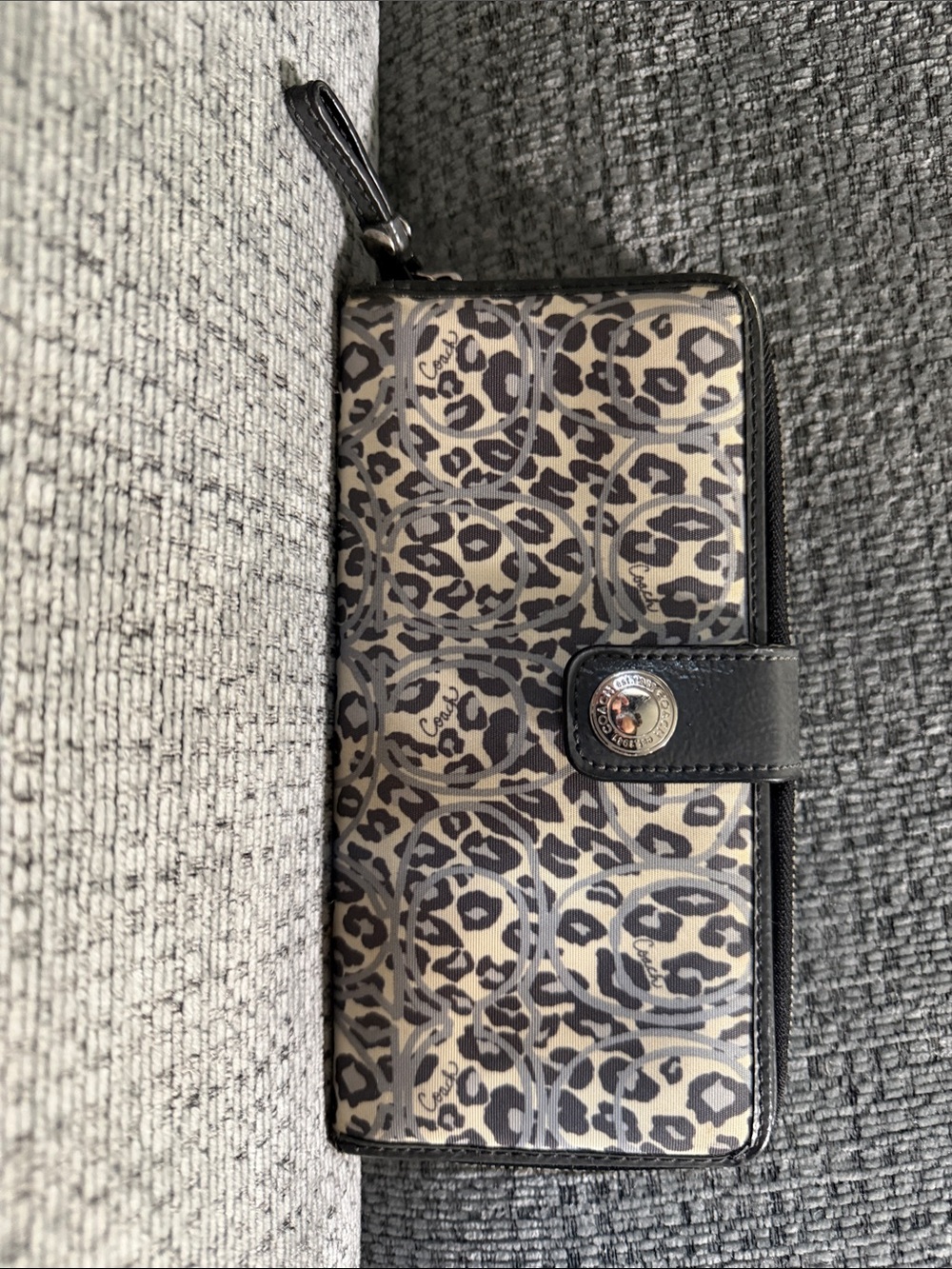 Coach Leopard Print Signature Wristlet Wallet in Black and Cream